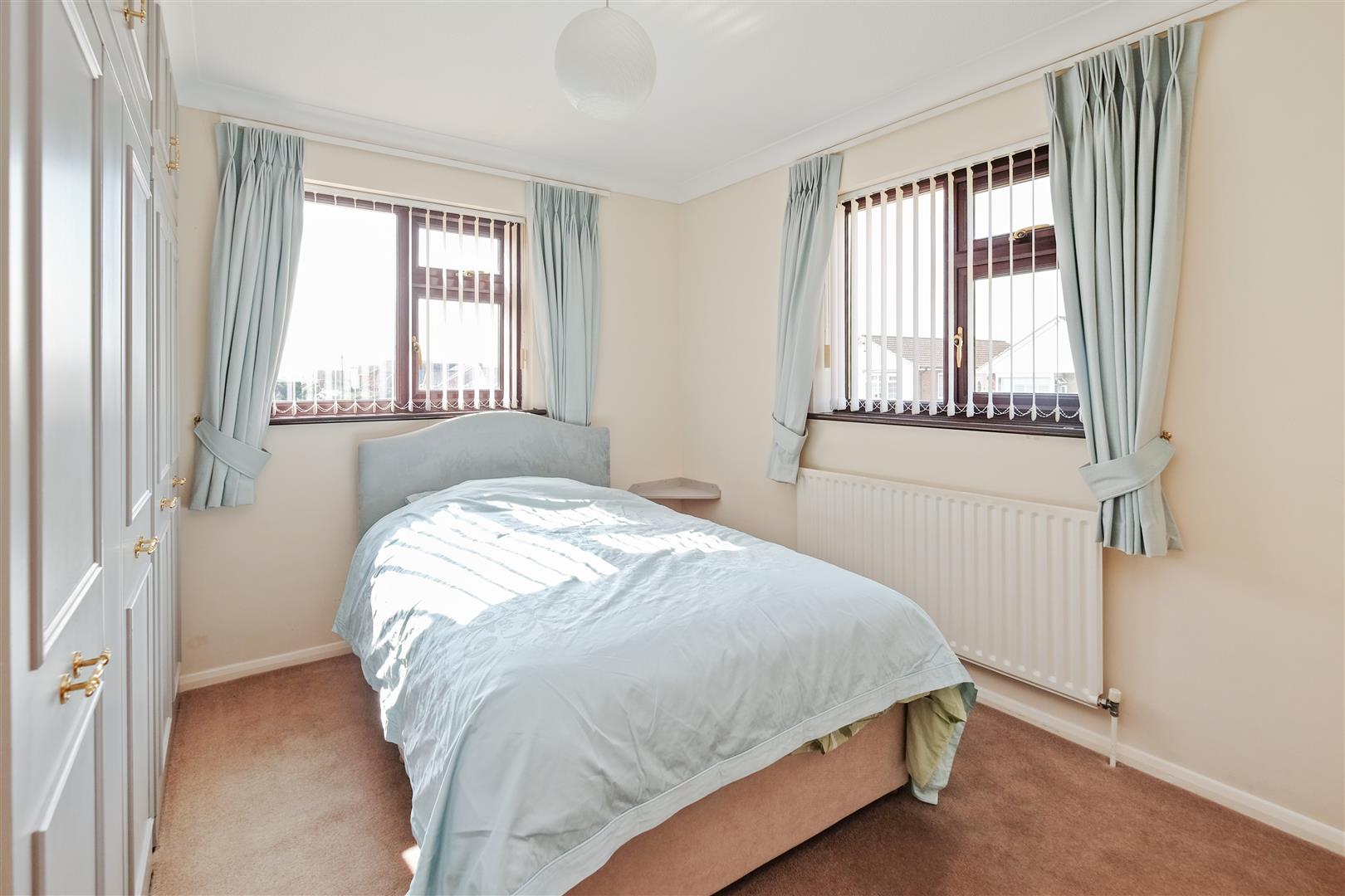 3 Bed, 1 Bath Property For Sale in Macdonald Parade, Seasalter, CT5 4SL